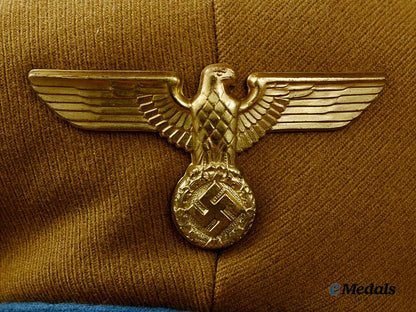 germany,_n_s_d_a_p._an_orts-_level_political_leader’s_visor_cap__a_i1_2851