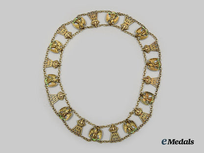 mexico,_constitutional_republic._a_collar_of_the_imperial_order_of_the_mexican_eagle,_museum_exhibition_example,_c.1870__a_i1_3090
