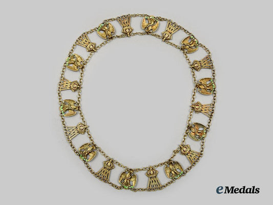 mexico,_constitutional_republic._a_collar_of_the_imperial_order_of_the_mexican_eagle,_museum_exhibition_example,_c.1870__a_i1_3090