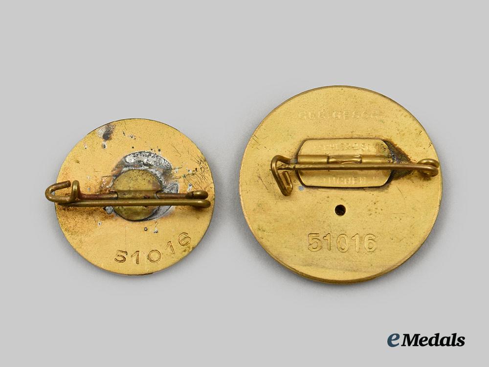 germany,_n_s_d_a_p._a_set_of_golden_party_badges_to_franz_henn__a_i1_3113