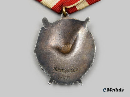 russia,_soviet_union._a_rare_order_of_the_red_banner,_type_i_i_i,_wartime-_issued_third_award__a_i1_3313