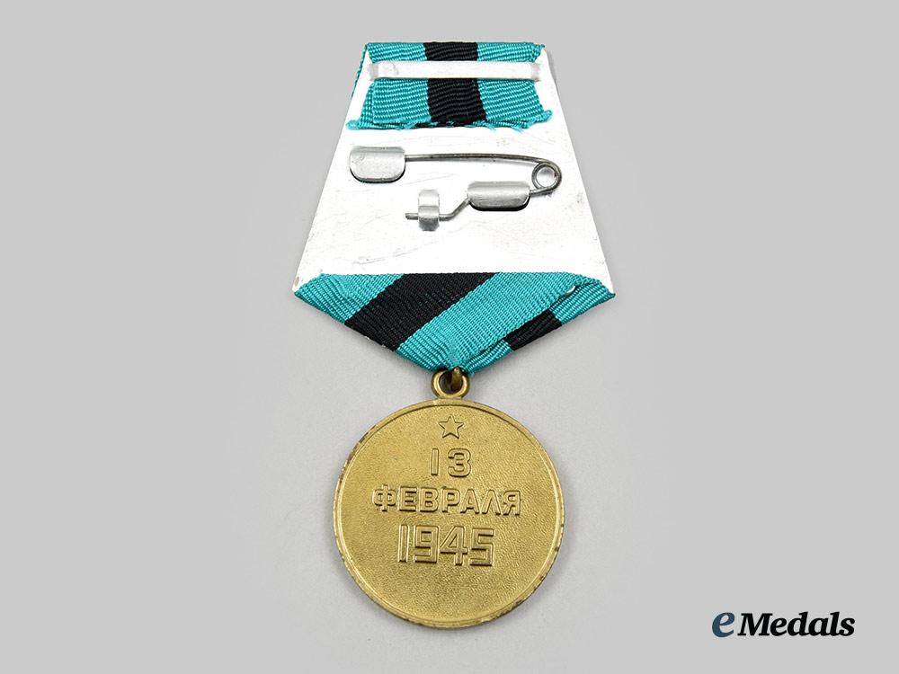 russia,_soviet_union._a_rare_medal_for_the_liberation_of_belgrade,_with_budapest_liberation_date__a_i1_3328