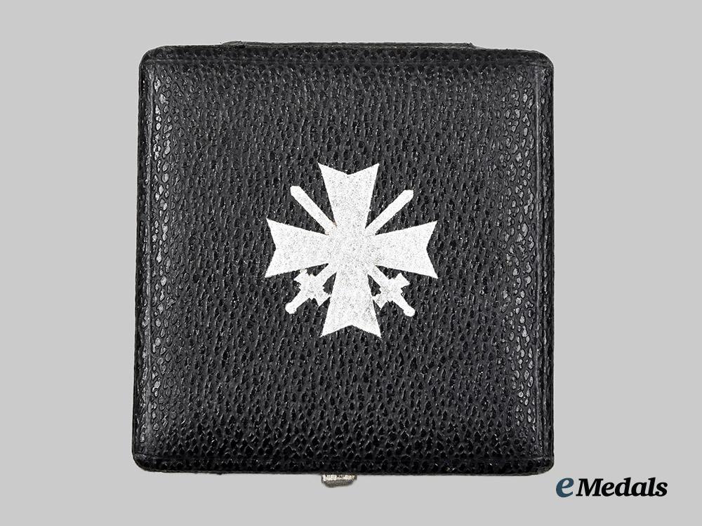 germany,_wehrmacht._a_war_merit_cross_i_class_with_swords_and_case__a_i1_3649