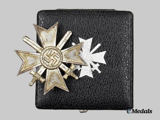 germany,_wehrmacht._a_war_merit_cross_i_class_with_swords_and_case__a_i1_3651