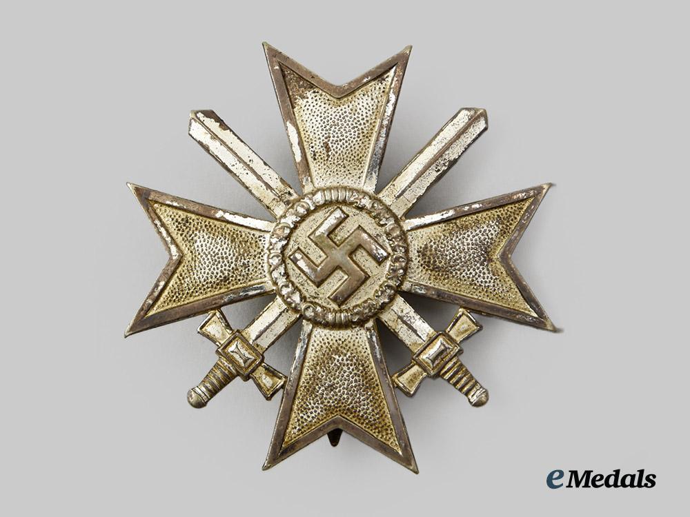 germany,_wehrmacht._a_war_merit_cross_i_class_with_swords_and_case__a_i1_3652