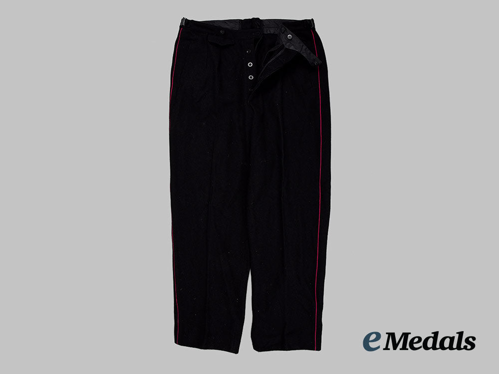 germany,_fire_brigade._a_pair_of_feuerschutzpolizei_officer’s_trousers__a_i1_3967