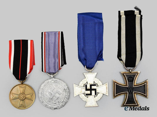 germany,_third_reich._a_mixed_lot_of_awards__a_i1_4001