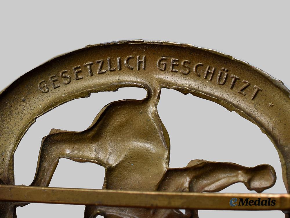 germany,_third_reich._a_german_equestrian_badge,_bronze_grade,_by_l._christian_lauer__a_i1_4174
