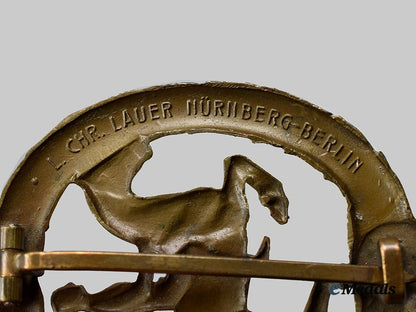 germany,_third_reich._a_german_equestrian_badge,_bronze_grade,_by_l._christian_lauer__a_i1_4175