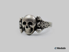 Germany, Wehrmacht. A Totenkopf Ring in Silver