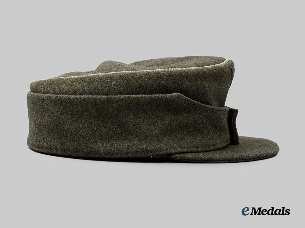 germany,_heer._an_officer’s_m43_field_cap__a_i1_4296