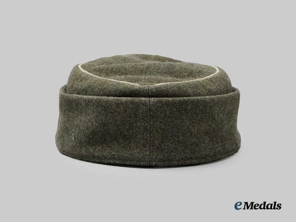 germany,_heer._an_officer’s_m43_field_cap__a_i1_4297