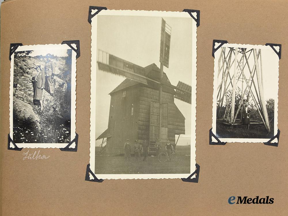 germany,_ordnungspolizei._a_private_wartime_photo_album_from_a_constable_serving_in_the_protectorate_of_bohemia_and_moravia__a_i1_4412