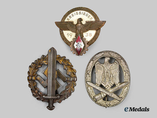 germany,_third_reich._a_mixed_lot_of_service_and_merit_badges__a_i1_4657