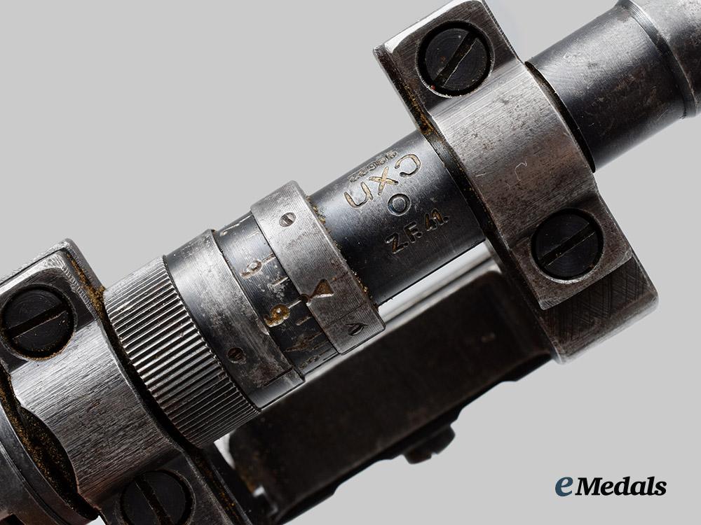 germany,_heer._a_rare_z_f41_sniper_scope,_with_case,_by_emil_busch__a_i1_5624