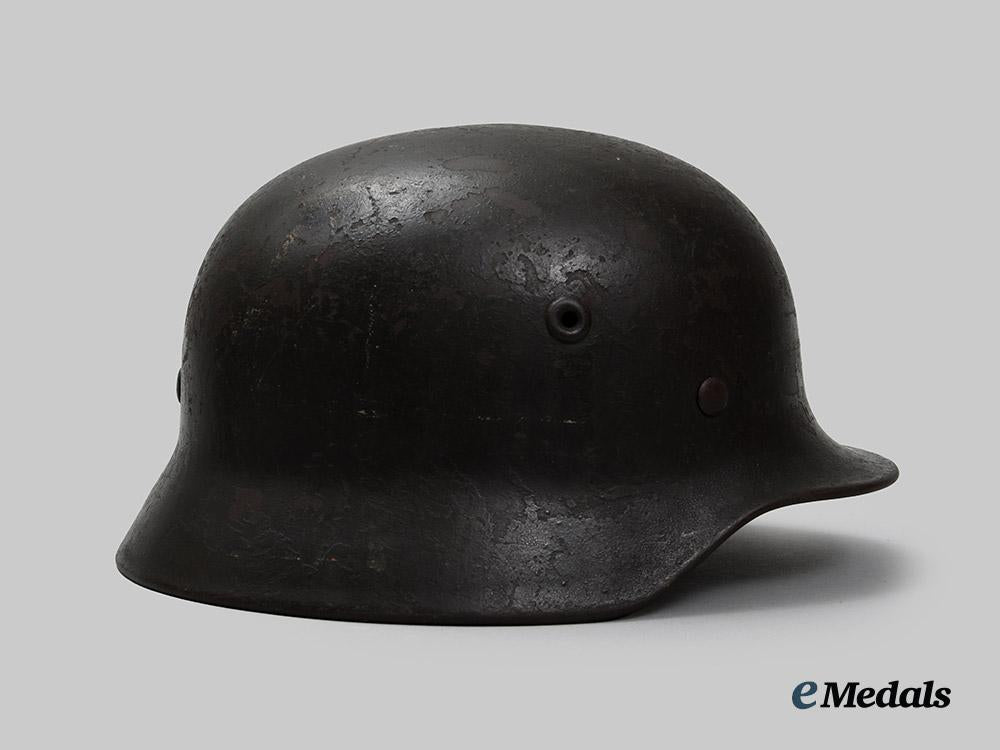 germany,_kriegsmarine._an_m40_stahlhelm,_single_decal_version,_by_quist__a_i1_5647