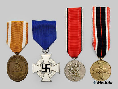 germany,_third_reich._a_mixed_lot_of_military_and_civil_service_medals__a_i1_6028