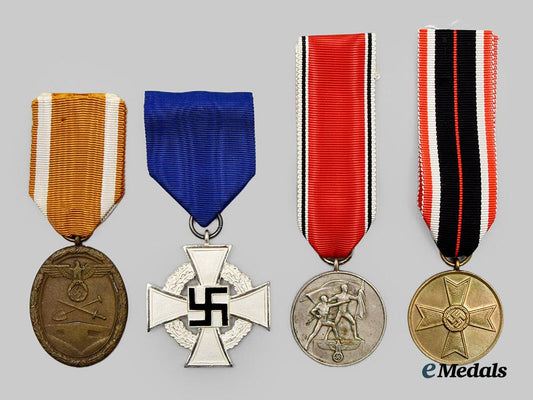 germany,_third_reich._a_mixed_lot_of_military_and_civil_service_medals__a_i1_6028
