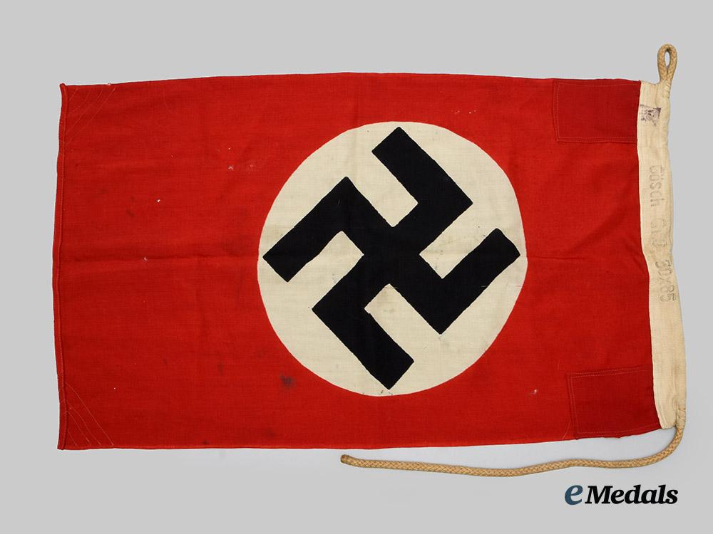 germany,_third_reich._a_small_national_flag,_by_württembergische_cattunmanufactur__a_i1_6198
