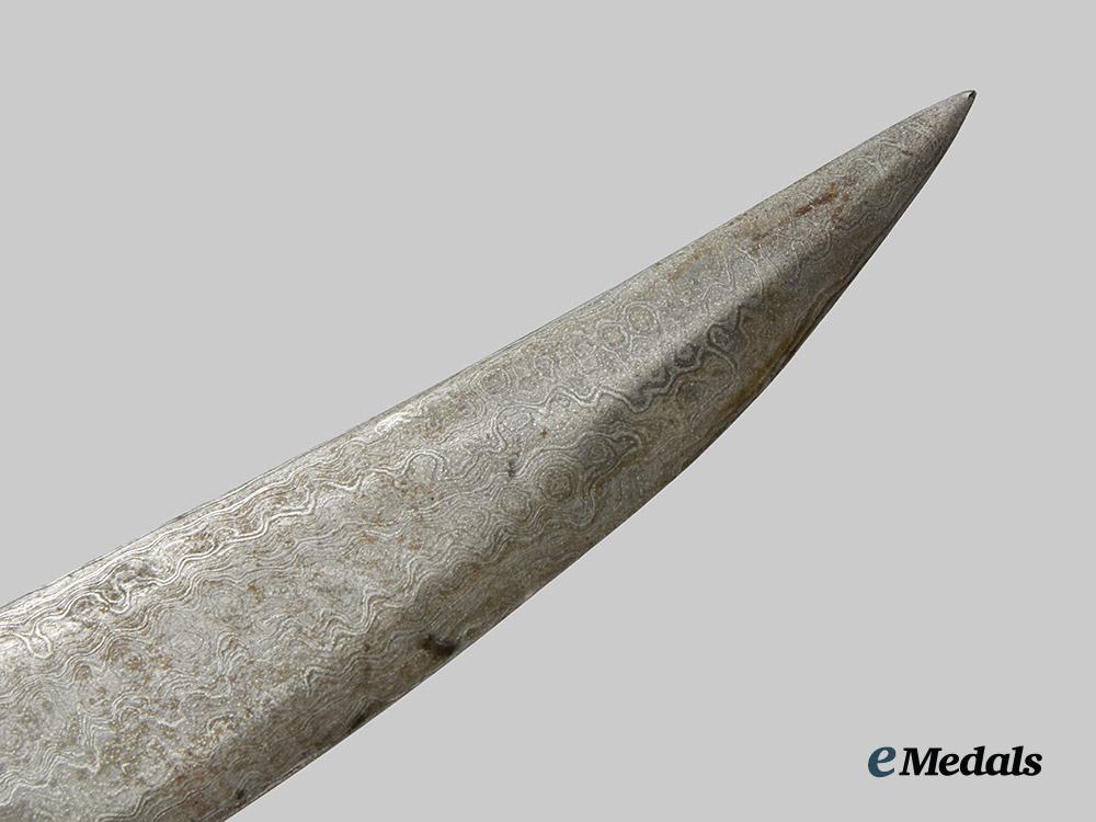 india,_late_mughal_dynasty._an_early19th_century_hand_forged_damascus_goat_khanjar__a_i1_6847