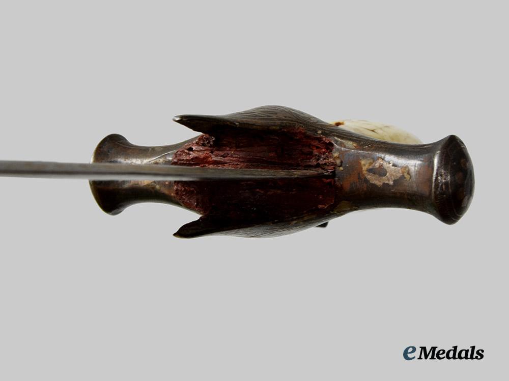 india,_late_mughal_dynasty._an_early19th_century_hand_forged_damascus_goat_khanjar__a_i1_6852