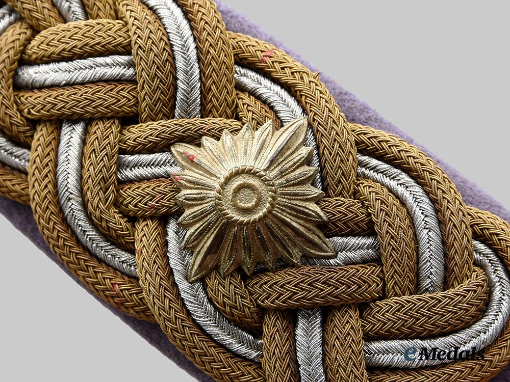 germany,_s_s._a_rare_set_of_waffen-_s_s_gruppenführer_shoulder_boards__a_i1_7080-_recovered