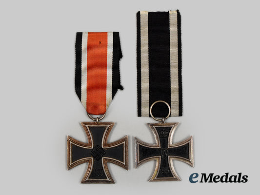 germany,_imperial;_germany,_third_reich._a_pair_of_iron_crosses_i_i_class__a_i1_9867
