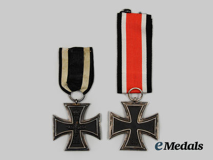 germany,_imperial;_germany,_wehrmacht._a_pair_of_iron_crosses_i_i_class__a_i1_9917
