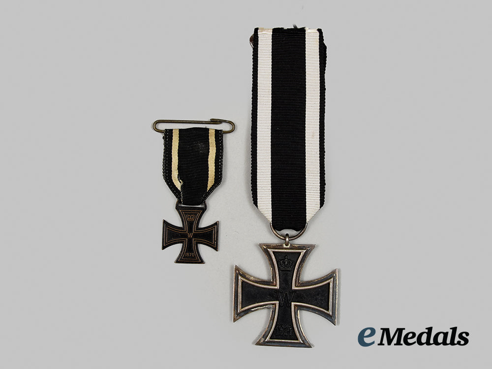 germany,_imperial._a_pair_of_iron_crosses_i_i_class,1870_and1914_versions__a_i1_9984