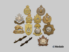 Canada, Commonwealth. A Lot of Thirteen Second War Cap Badges