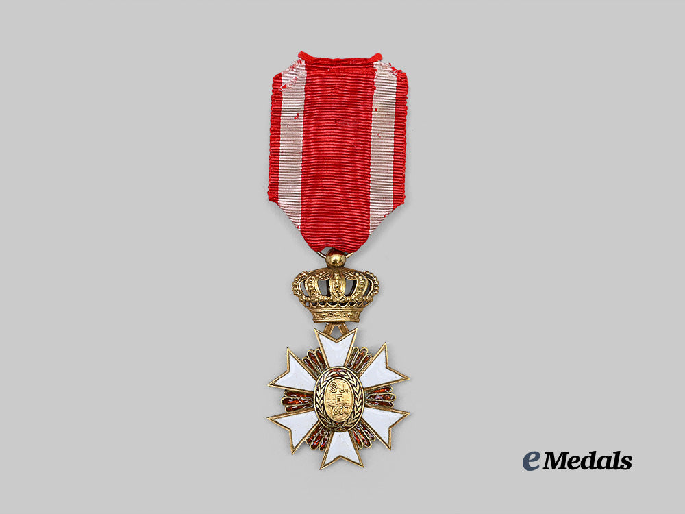italian_state,_tuscany._an_order_of_saint_joseph,_knight,_c.1920_e_medals__e_g245_4