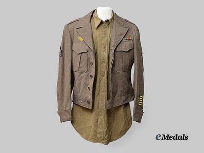 united_states._a_third_division_eisenhower_jacket_with_m1937_general_service_shirt_e_medals__w8599_1