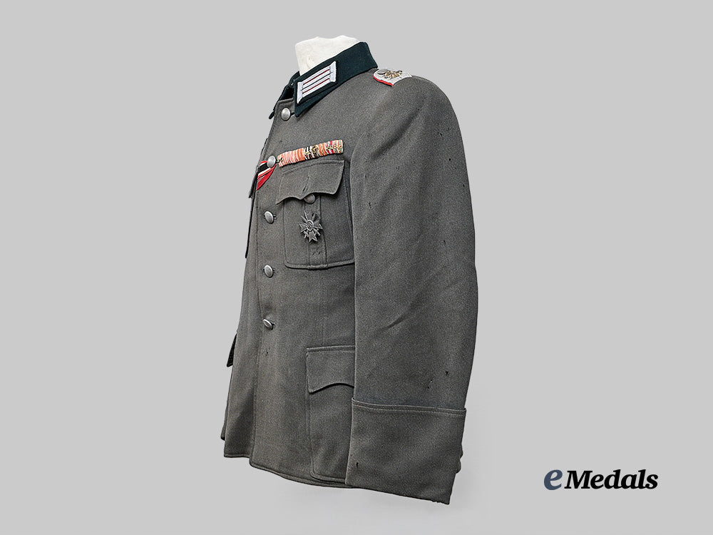 germany,_heer._a_service_tunic_for_a_decorated_hauptmann_of_gebirgs-_artillerie-_regiment112_e_medals__g62697_5