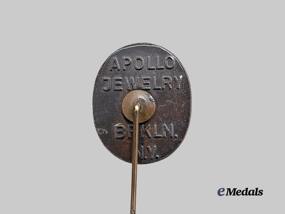 united_states._a_german-_american_bund_membership_pin,_by_apollo_jewelry_e_medals__w8586_4