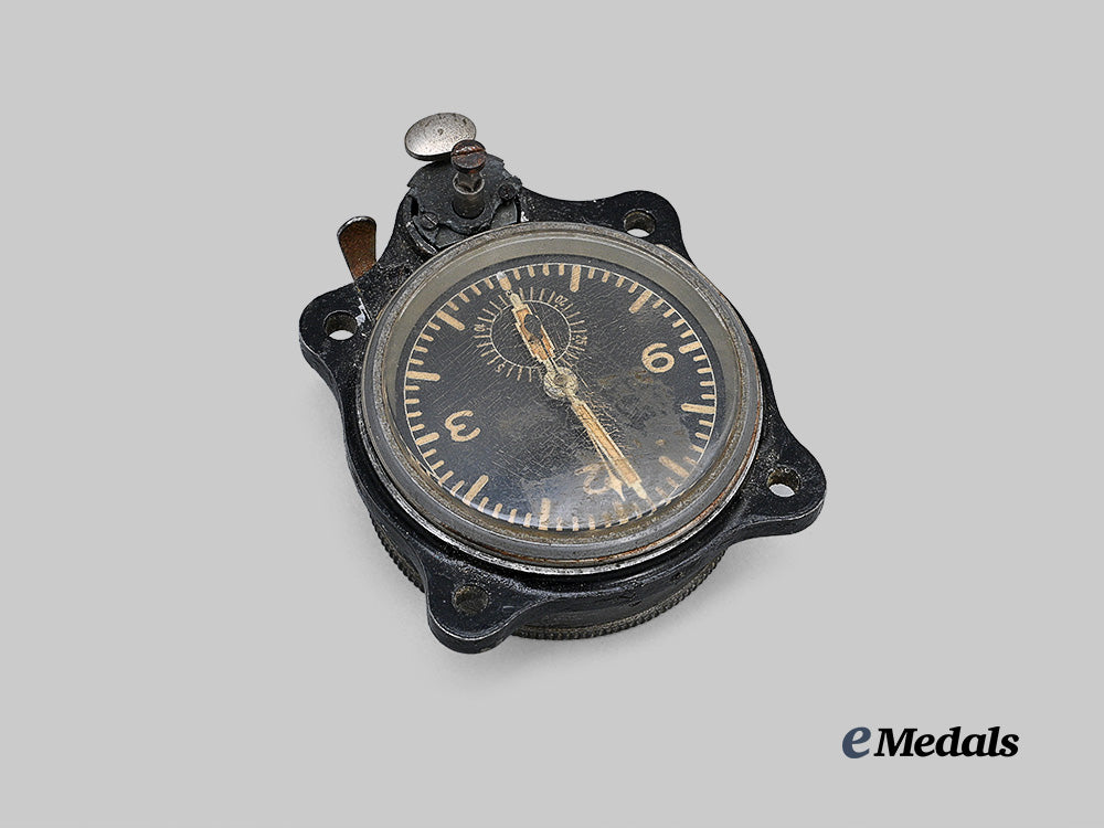 germany,_luftwaffe._a_j30_b_z_cockpit_clock,_with_me-262_attribution,_by_junghans_e_medals__g62771_3