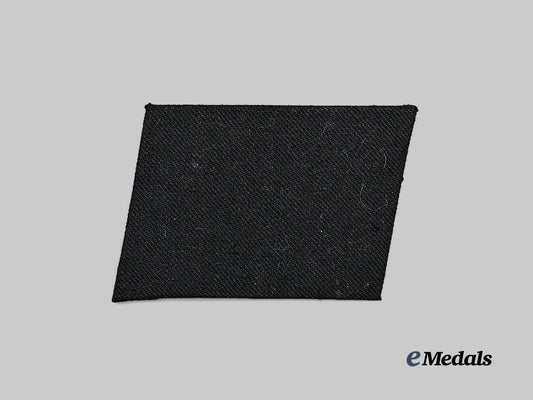 germany,_s_s._a_waffen-_s_s_collar_tab_for_enlisted_ranks,_late-_war_example_e_medals__g63031_2