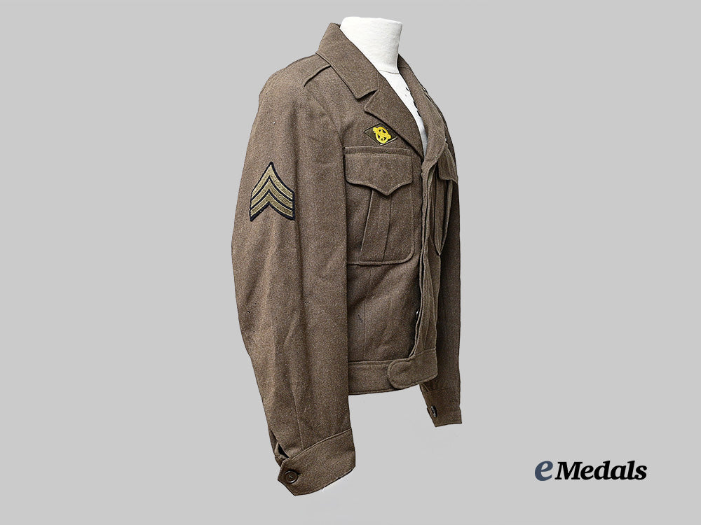 united_states._a_third_division_eisenhower_jacket_with_m1937_general_service_shirt_e_medals__w8599_10