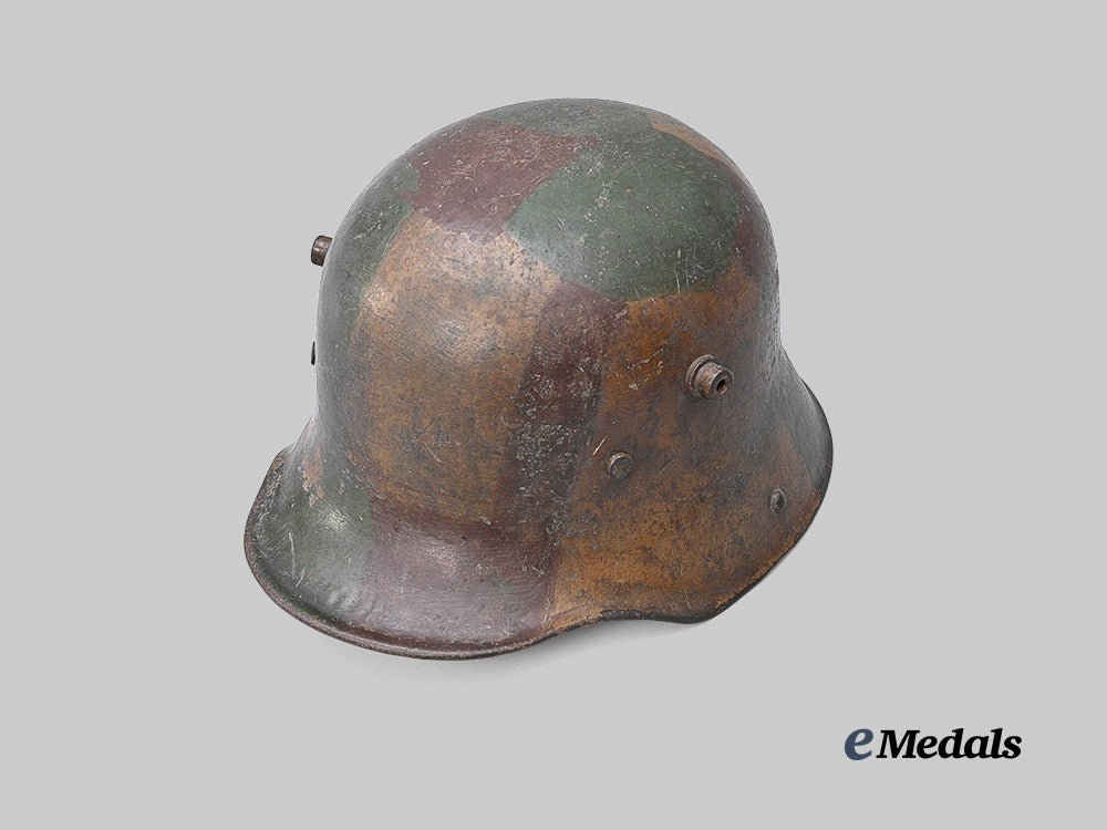 germany,_imperial._a_heer_camouflage_m16_stahlhelm,_by_f._c._bellinger_e_medals__w8654_7