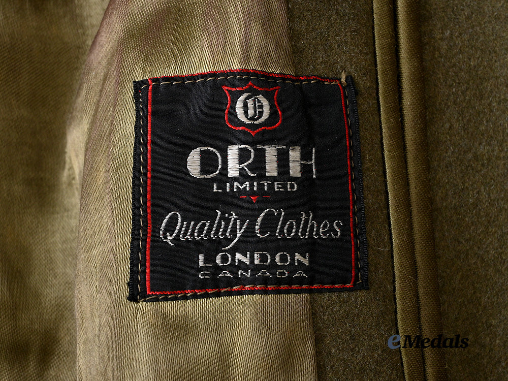 canada,_commonwealth._a_royal_canadian_armoured_corps_lieutenant_uniform,_named_e_medals__c7647_29
