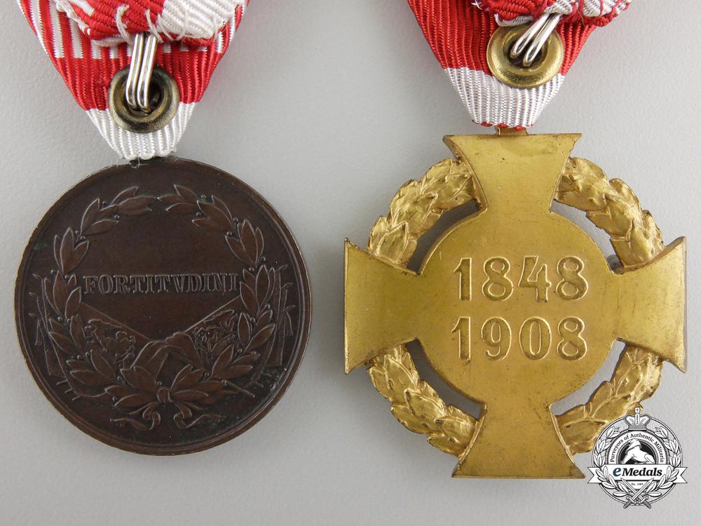 austria,_imperial._a_bravery_medal_and_commemorative_cross__e_u10117.2