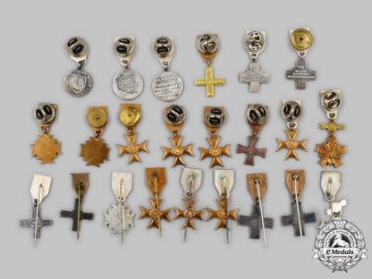 poland,_republic,_people's_republic._a_lot_of_fourteen_miniature_awards__e_u19129_rev