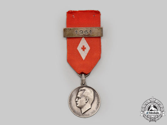 monaco,_principality._a_monaco_red_cross_medal,_i_i_class_silver_grade__e_u199561
