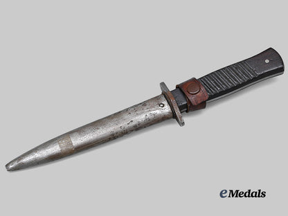 germany,_imperial._a_trench_knife_for_close_combat,_by_gottlieb_hammesfahr_e_medals__g62704_2