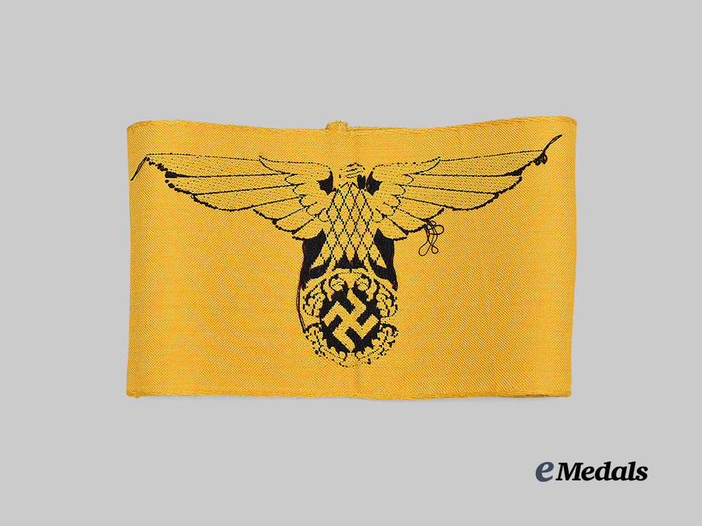 germany,_wehrmacht._a_civilian_auxiliary_sleeve_insignia_e_medals__g62669_4