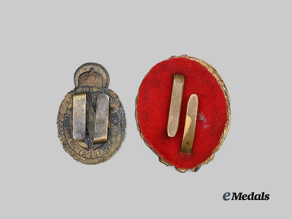 hungary,_kingdom._a_pair_of_badges_e_medals__e_u24811_3