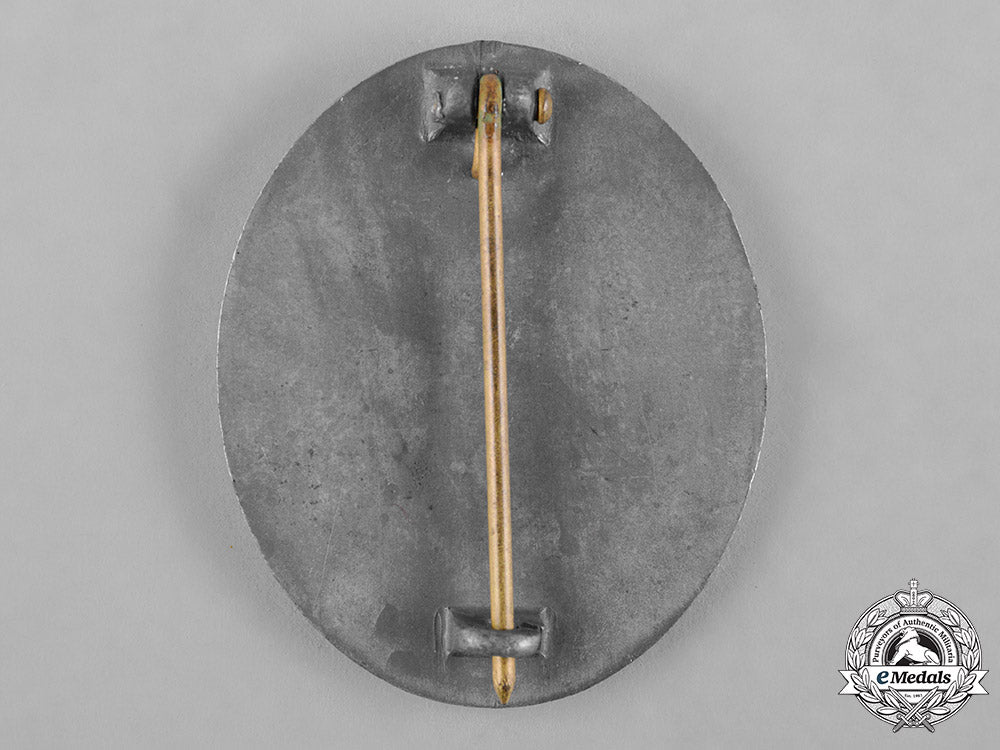 germany,_wehrmacht._a_wound_badge,_gold_grade_c18-053328