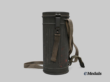 germany,_wehrmacht._an_m30_gas_mask,_with_canister_e_medals__g62679_4