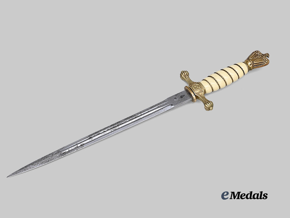 germany,_kriegsmarine._an_officer’s_dress_dagger,_refurbished_example,_by_clemen&_jung_e_medals__g62655_5