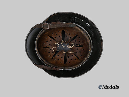 germany,_wehrmacht._an_m35_stahlhelm,_branch-_repurposed_and_owner-_attributed_example,_by_emaillierwerke_a._g._of_fulda_e_medals__g62839_9