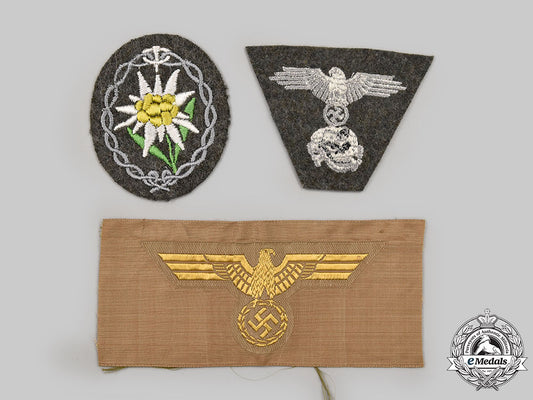 germany,_wehrmacht._a_mixed_lot_of_uniform_insignia__g513871